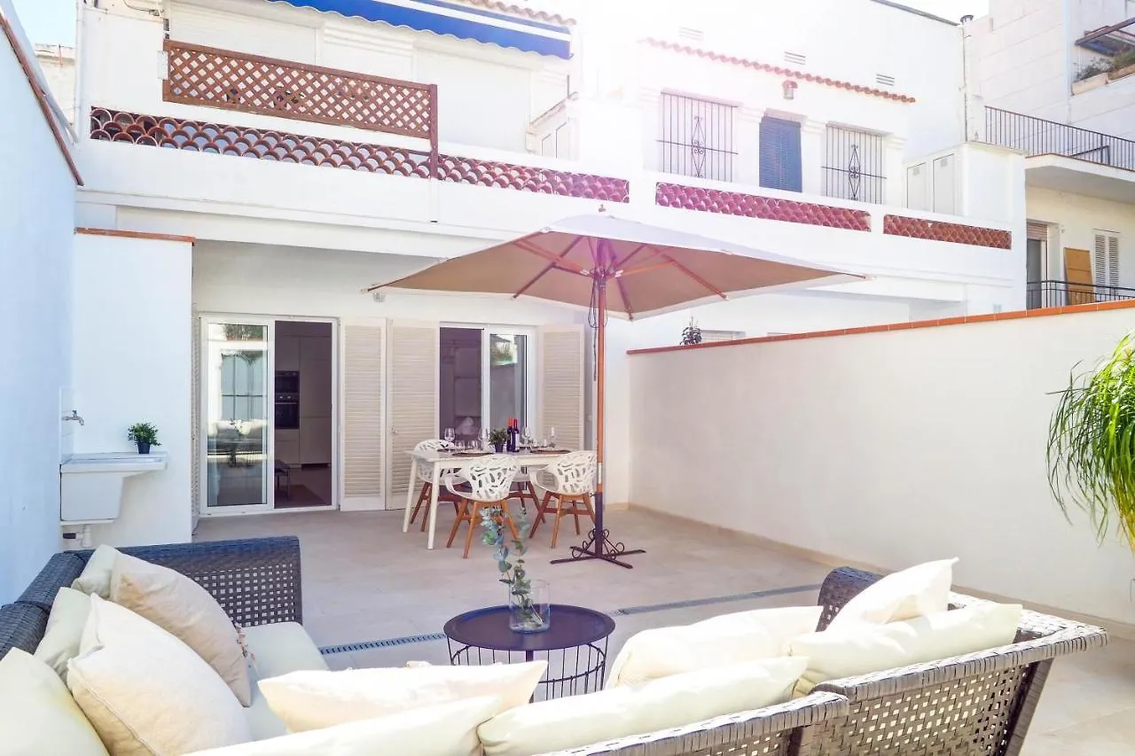 Camelot Apartment By Hello Homes Sitges Spain